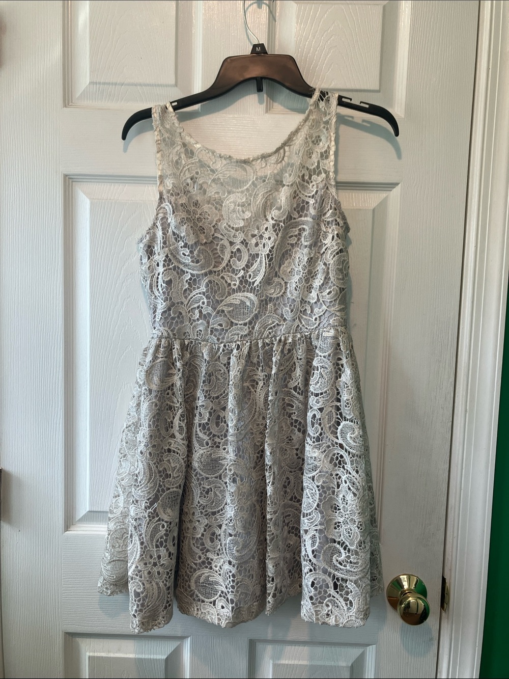 Girls Lace Sleeveless Party Dress - Silver/White large